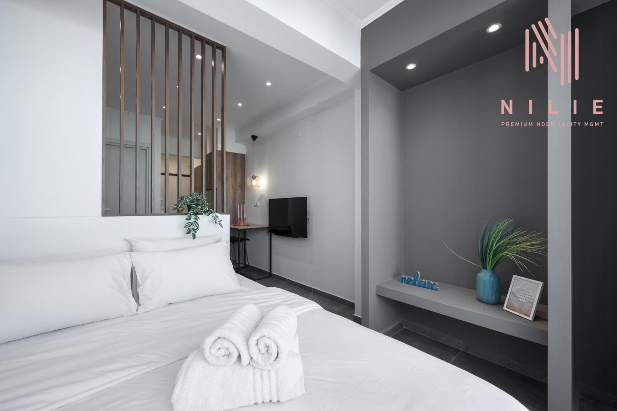 Appartamento V1 Penthouse, Nilie Hospitality Mgmt Salonicco Esterno foto